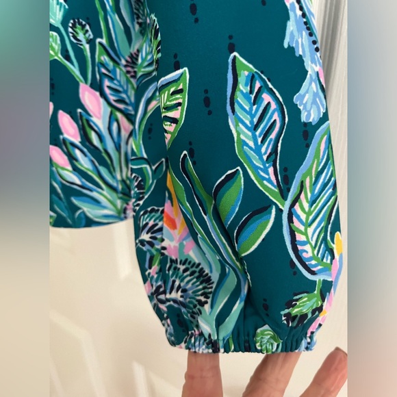 Lilly Pulitzer top with front buttons “Valencia Teal” - Picture 3 of 12
